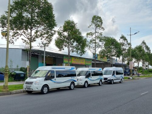 Quy trình đặt xe 16 chỗ sân bay Tân Sơn Nhất gấp tại Thuexehuydat.com như thế nào?